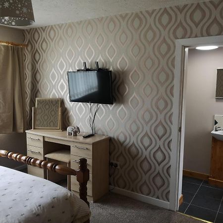 En-Suite Bedroom In A Quiet Bungalow Porthmadog Exteriér fotografie