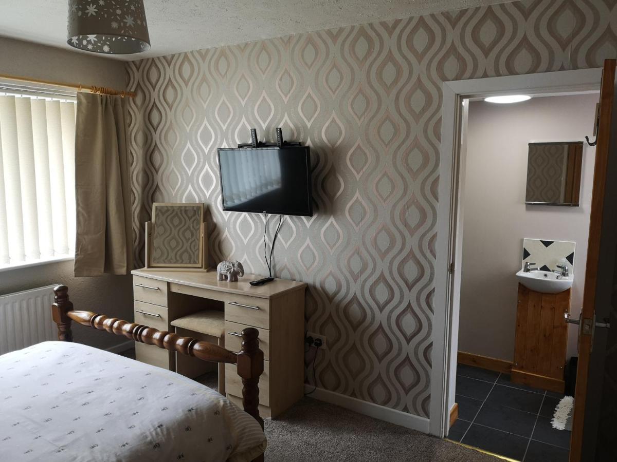 En-Suite Bedroom In A Quiet Bungalow Porthmadog Exteriér fotografie