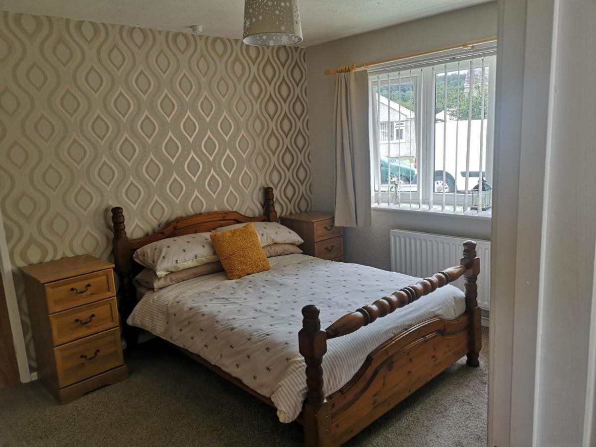 En-Suite Bedroom In A Quiet Bungalow Porthmadog Exteriér fotografie